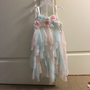 Girls dress.